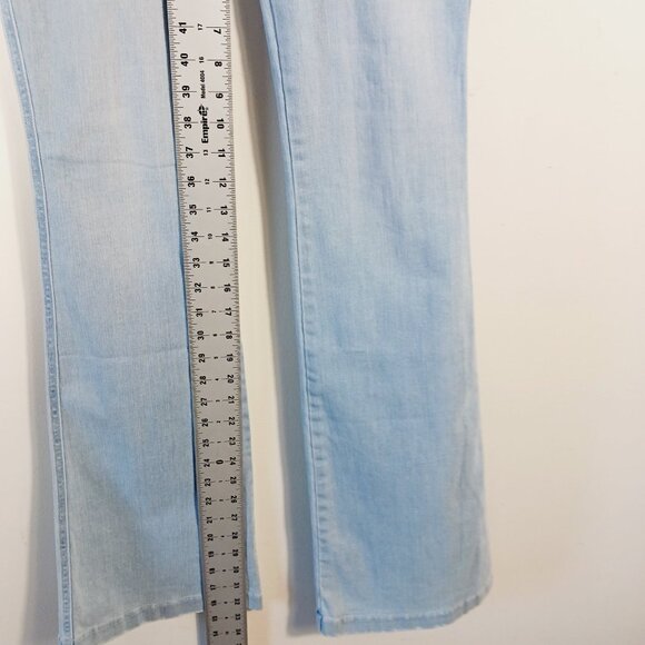 Spanx Light Wash, High Rise, Flare Leg, Pull On Sculpting Jeans, Size Small - Picture 13 of 16